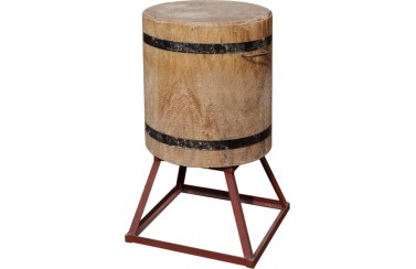 Колода разрубочная дуб D40-49см H45-50см на метал. подставке