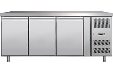 Стол холодильный Koreco GN 3100 TN (внутренний агрегат)